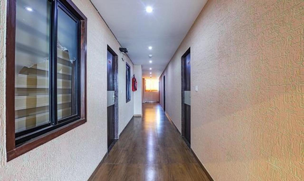 אחמדאבאד Fabhotel The Heaven מראה חיצוני תמונה